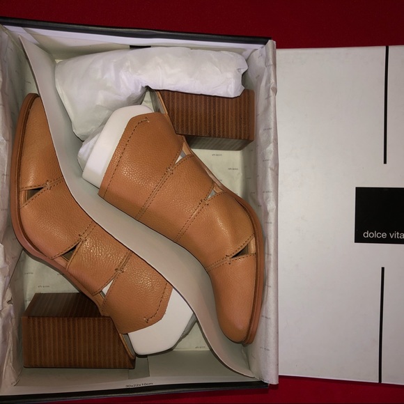 NEW DOLCE VITA CARAMEL LEATHER BLOCK HEEL MULES - Picture 7 of 8